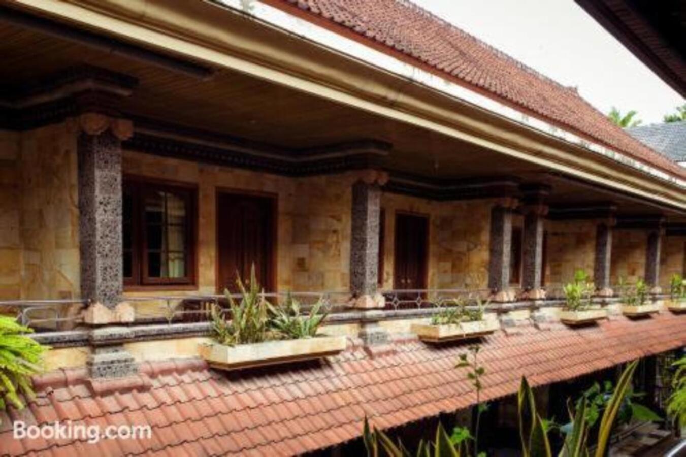 Segara Sadhu Inn Kuta By Ecommerceloka Luaran gambar