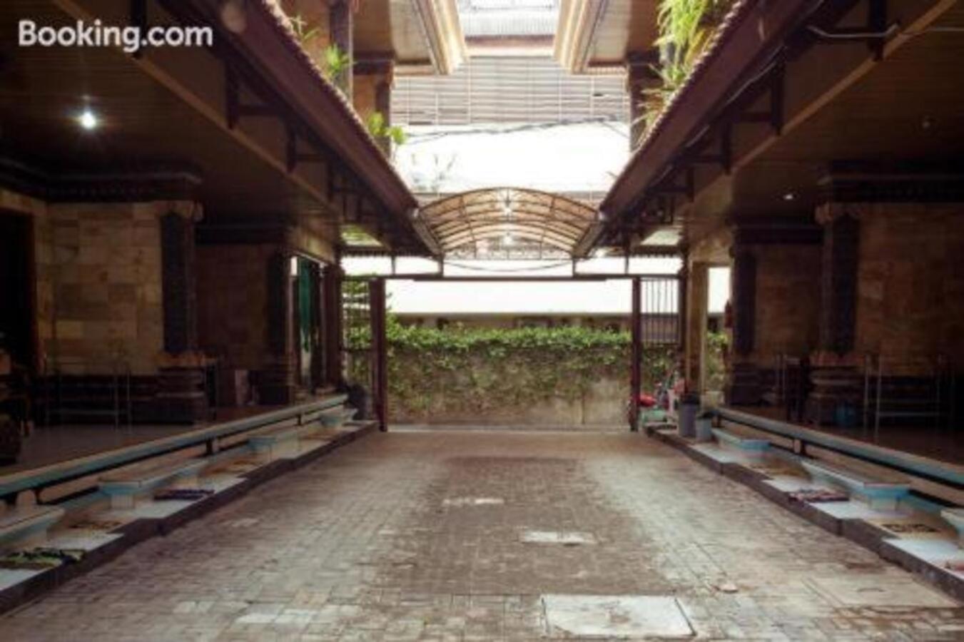 Segara Sadhu Inn Kuta By Ecommerceloka Luaran gambar